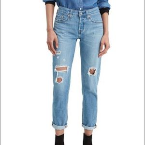 Levi’s Classic 501 Taper Cropped Jeans